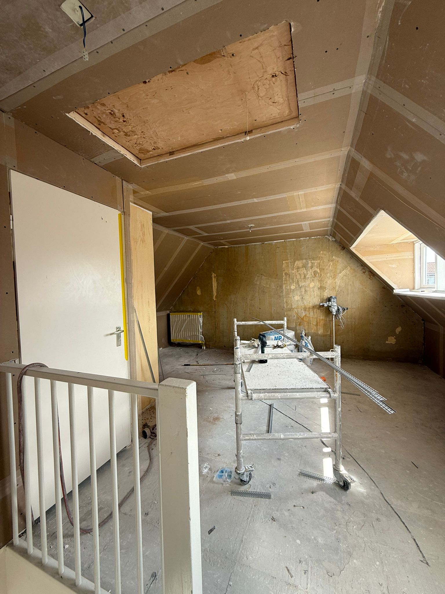 Plafondafwerking zolder Capelle a/d IJssel