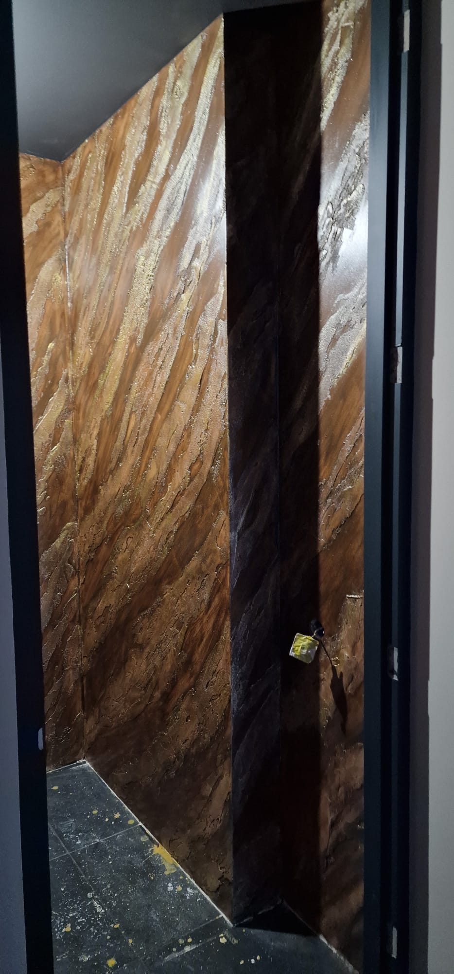 Stijlvolle wanddecoratie eetkamer, op maat gekozen kleuren